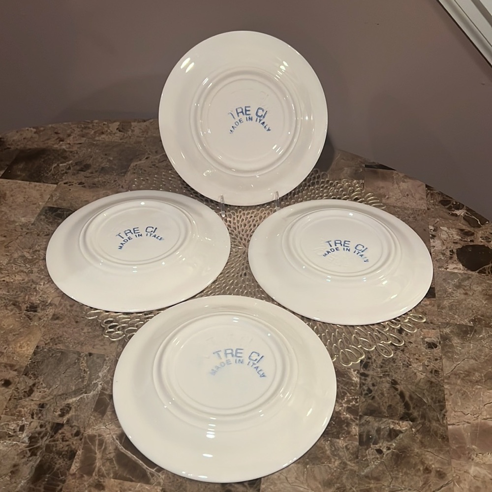 Tre Ci Made in Italy Set/4 Salad/Dessert Plates - Picture 6 of 6